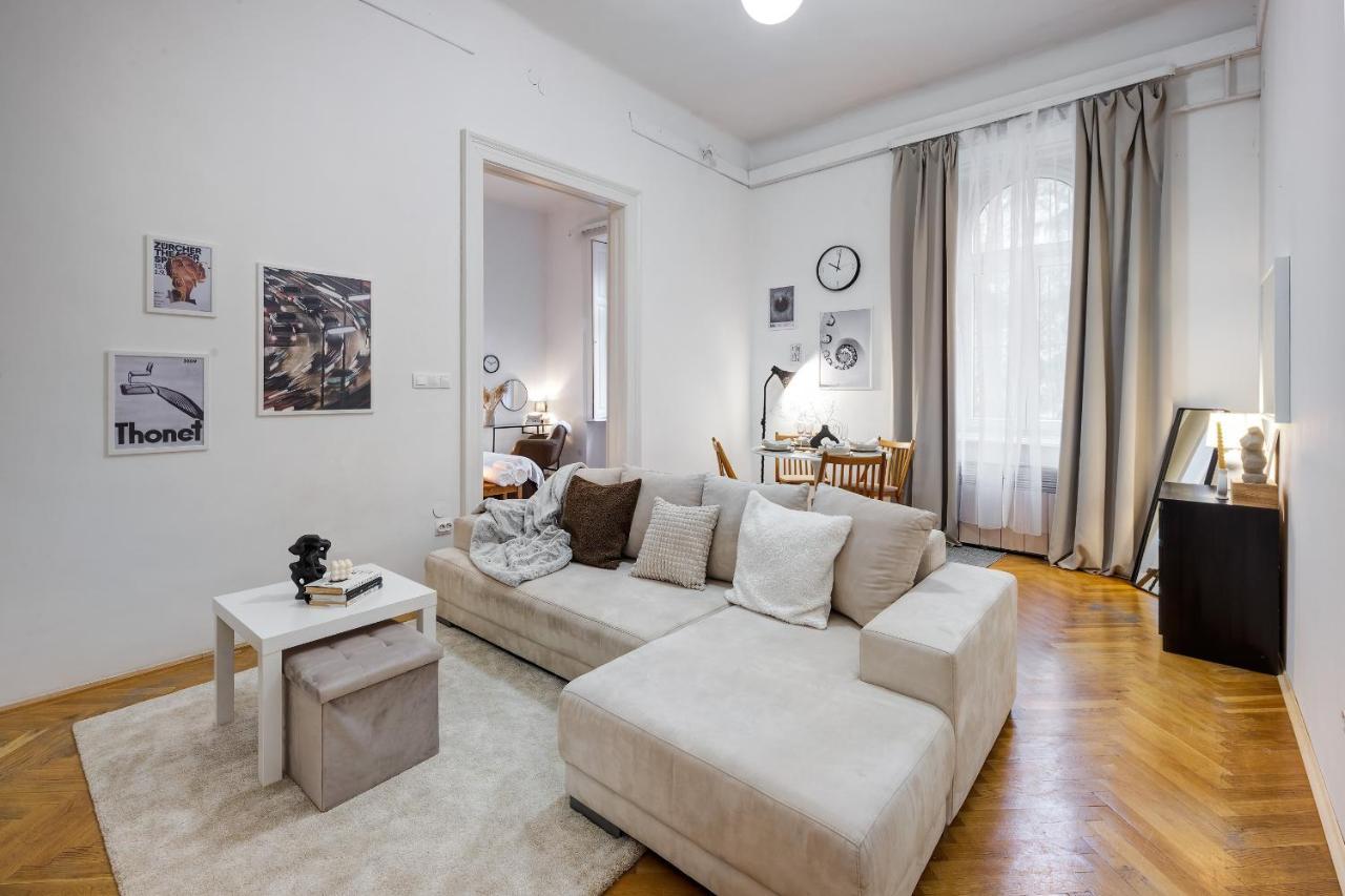 Felsoerdosor Residence Budapest Eksteriør bilde